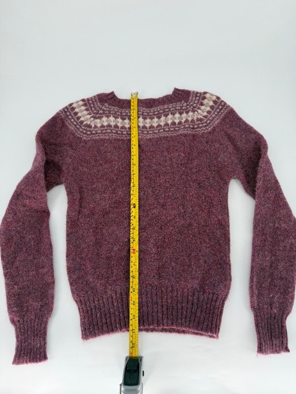 Vintage J. Gum Iceland Wool Sweater Size 38 Hand Knit Iceland Fair Isle Nordic